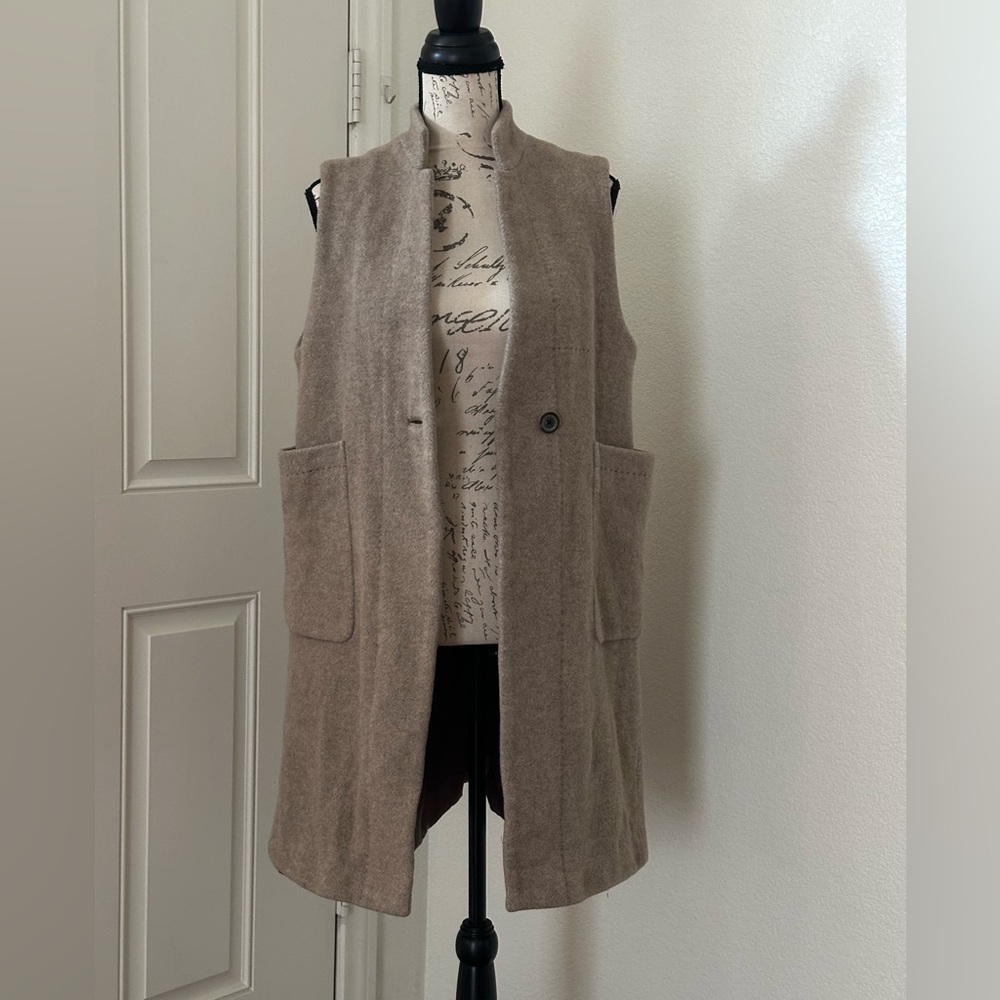 Berti Vest